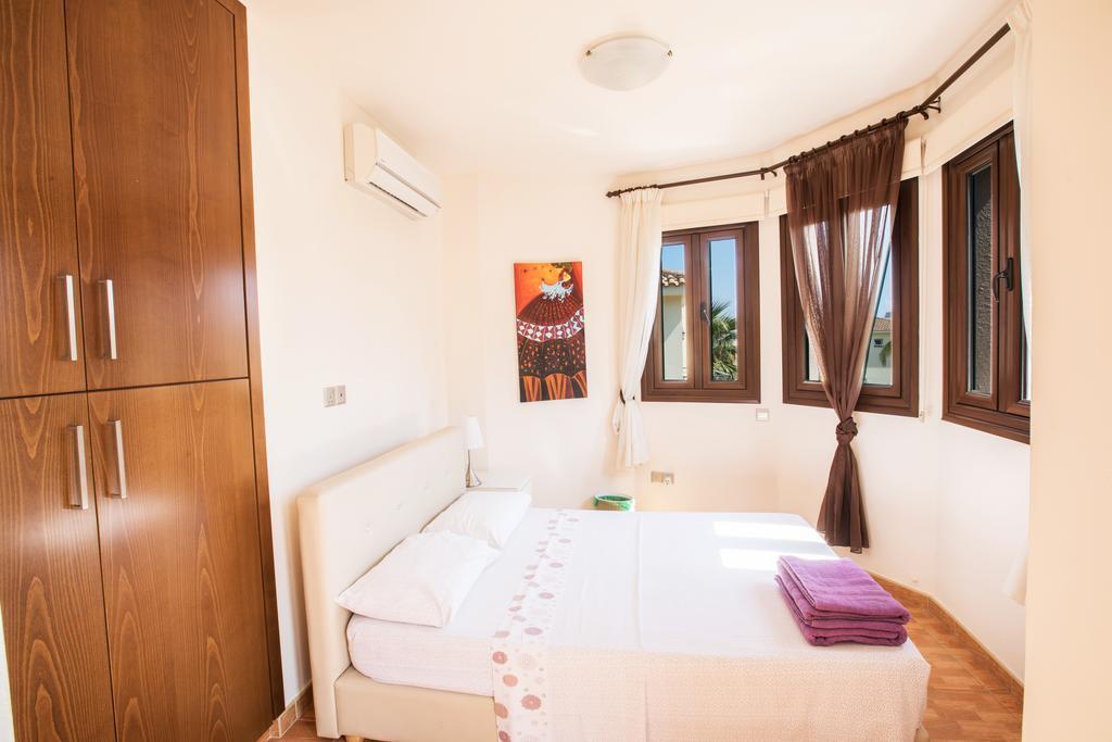 Artemisia Villa Протарас Екстериор снимка